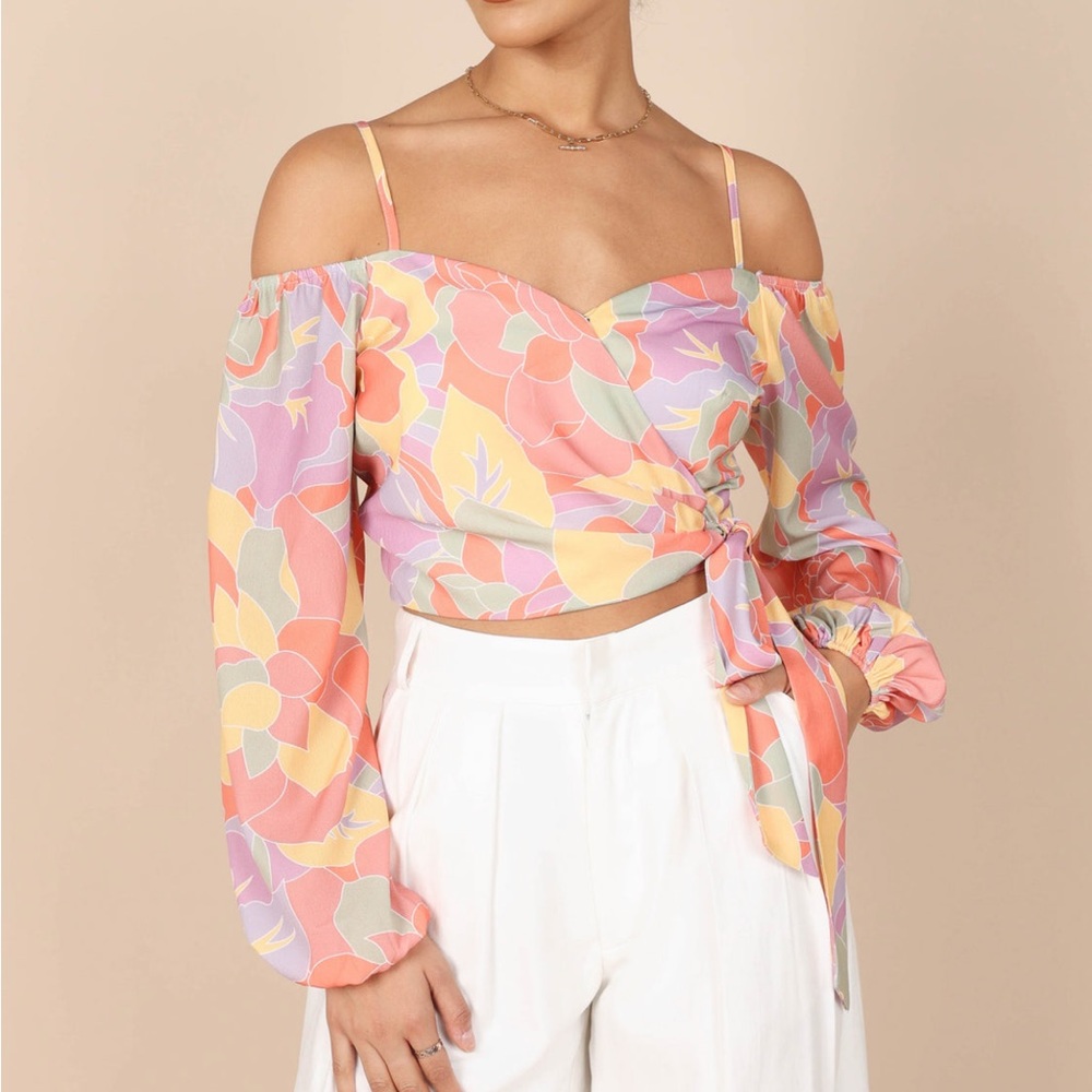 NWT ⚡️Keely Crop Top Petal & Pup